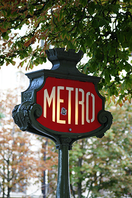 Metro sign-Paris