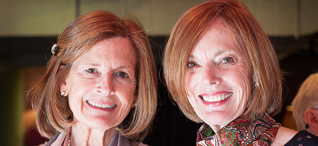 Photo of two alumnae in Paris