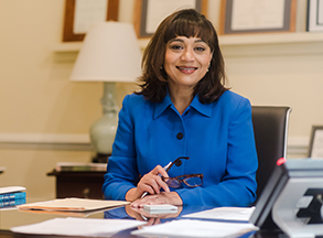 Photo of President Pareena Lawrence