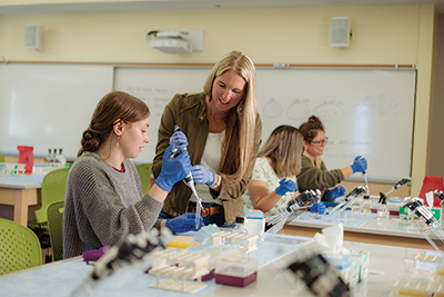 Students in science lab