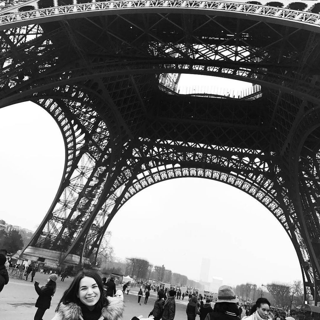 Sarah Short - Study Abroad Paris